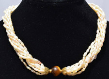 Collana di perle scaramazze con chiusura oro 18kt e pietra occhio di tigre