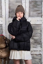 Piumino Corto Nero Trapuntato