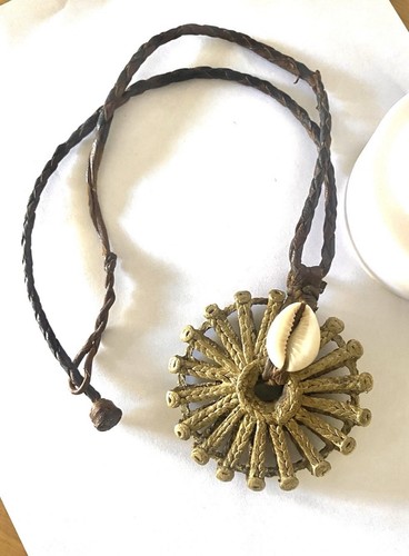Collier pendentif soleil - collier, dogon