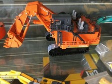 1/87 HITACHI EX8000 grande