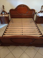 Letto in legno vintage anni 70