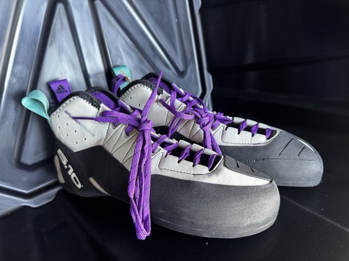 Nuove scarpe arrampicata - scarpe,