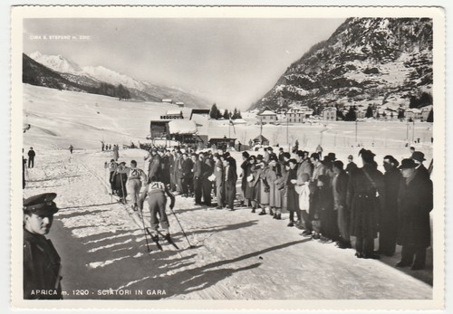 Aprica sondrio sciatori in - -,