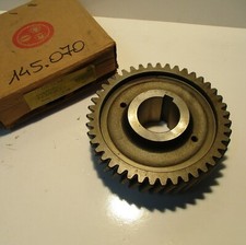INGRANAGGIO MOLTIPLICATORE