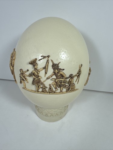 Decorated african ostrich - ostrich, egg