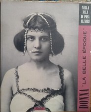 Nella sala di posa Alinari Donna La bella Epoque 1989 fotografico foto epoca