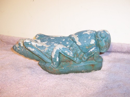 Bellissima piccola statua