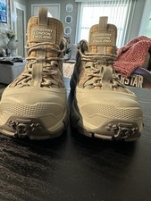 Sneakers slip on Burberry