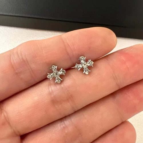 Orecchini donna croce diamante