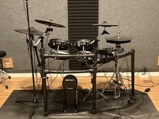 Roland TD-27KV2 Compact E-Drum Kit  Whit Charleston And Kick Pedal