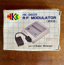 ? Modulatore Rf hk-360S per Super Nintendo - Con scatola originale