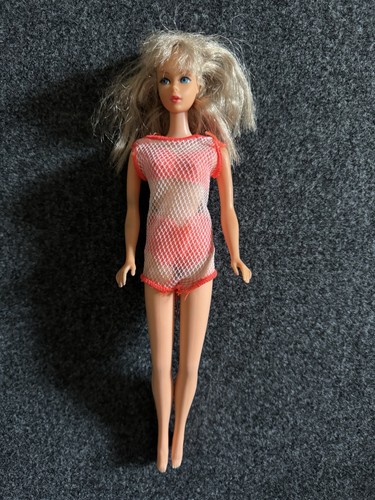 Barbie twist turn tnt - turn,