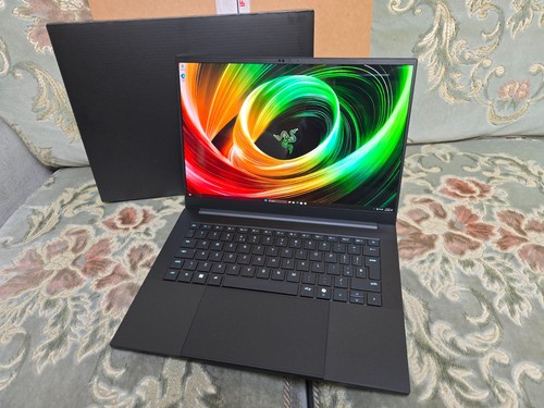 Nuovo razer blade ryzen - ryzen, ai