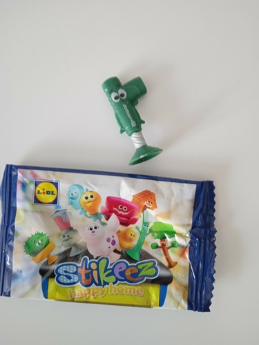 Stikeez happy home - stikeez,