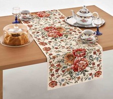 Centrotavola e runner INCANTO