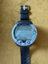 Computer subacqueo Suunto Vyper. Manuale originale, caricatore, cinghia di ricambio