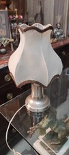 Prestigiosa Lampada da Tavolo