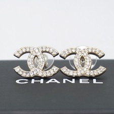 Orecchini CHANEL CC loghi