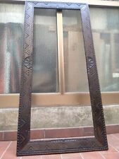 cornice sarda finemente intagliata con motivi tipici  in legno massello 