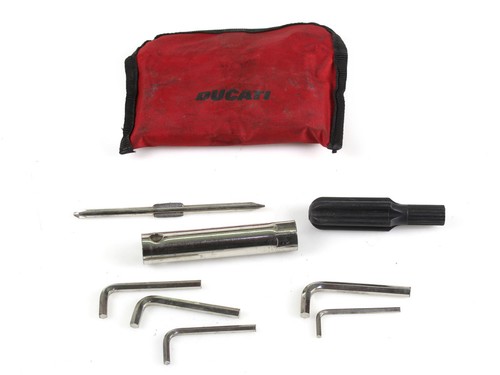 Kit attrezzatura ducati - attrezzatura,