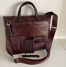 Professionale   blue square  pelle vitello  capiente marrone   Piquadro