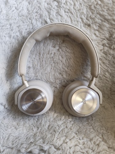 Bang olufsen beoplay - &,