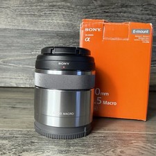 Sony E 30 mm F3.5 Macro APS-C