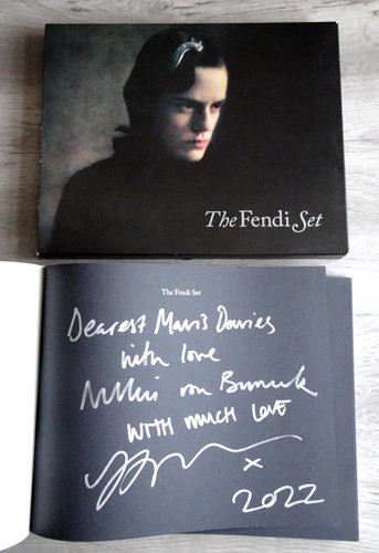 The fendi set - fendi, signed