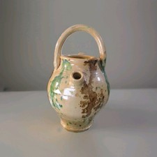 Brocca ceramica smaltata fine '800 Italia centrale, manico ad arco, rustica.