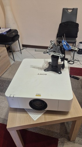Proiettore lcd laser - proiettore,