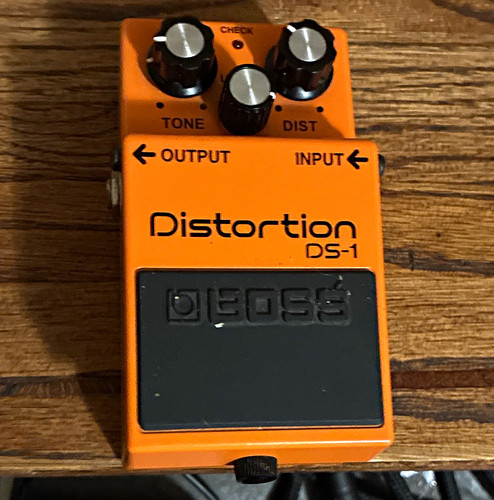 Boss pedale effetti - ds-1,