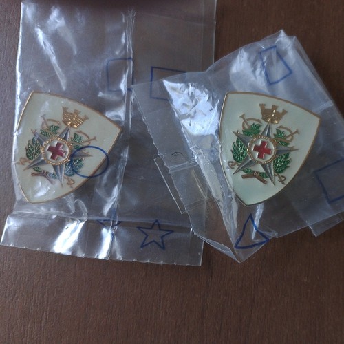 Spilla croce rossa italiana - croce,