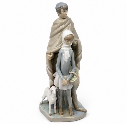 Rara statuina lladro 4554 - rara,