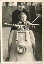 D9517 foto anni 60 donna