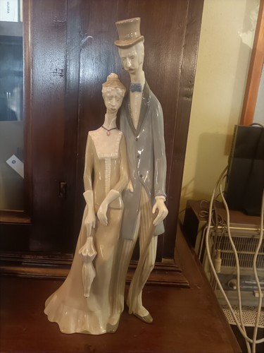Statua ceramica bianca - in,