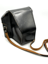 Pentacon Six TL -  Leather Case