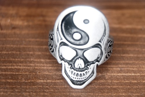 Anello teschio yin yang - teschio,
