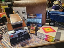 Vintage POLAROID SX-70 LAND