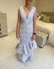 abito da sposa fatto a mano su misura