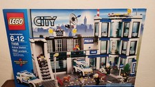 LEGO City Police Station