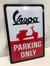 Targa In Metallo Vespa Parking