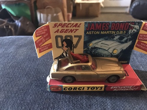 Corgi james bond 007 - corgi,