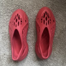 Yeezy Foamrunner Vermillion