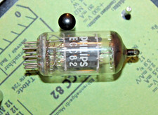 ECC82 / 12AU7 PHILIPS