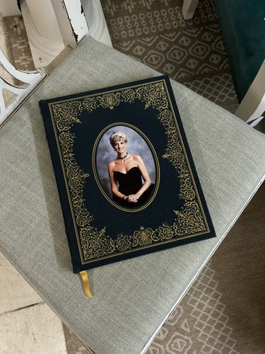 Diana princess wales - princess,