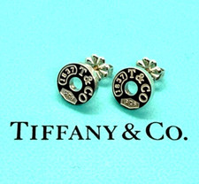 Orecchini a cerchio rotondi