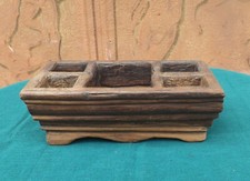 Vecchio porta oggetti contenitore in legno lavorazione artigianale
