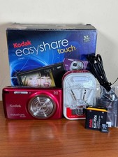 Kodak Easyshare Touch M577 Fotocamera Digitale 14 MP 5x Completa con Accessori