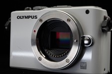 [US Duty Paid] Olympus PEN