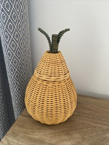 Cesto portaoggetti forma di - cesto, a